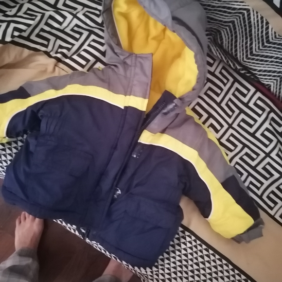 Vetement - Picture 3 of 5